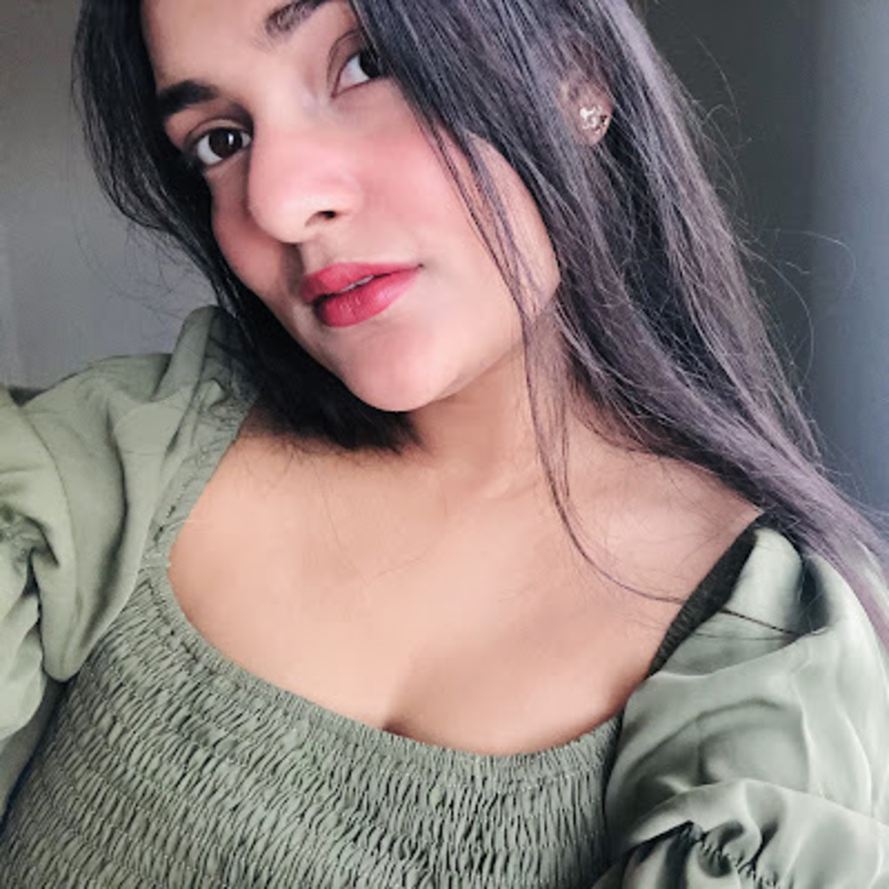 Meet your Posher, Shruti